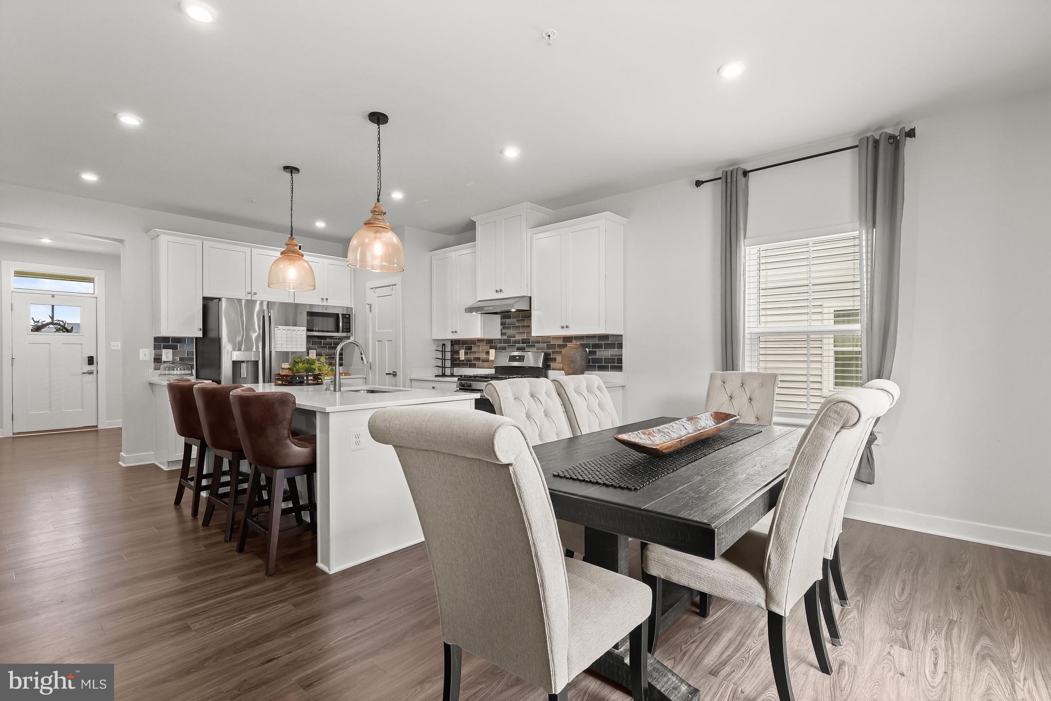 7639 Deepnotch Way Hanover, MD 21076 - Photo 10 of 55 Dining Area