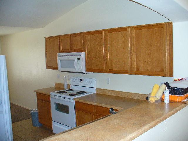 8629 West Payson Road Tolleson, AZ 85353 - Photo 3 of 13 ANOTHER LOOK AT THE KITCHEN