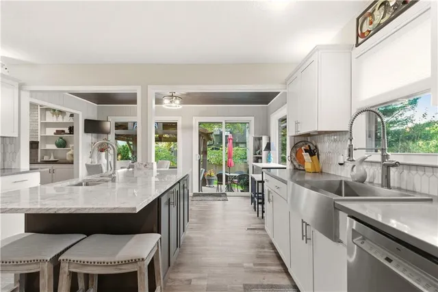 $689,950 | 6300 Dearborn Drive, Mission, KS 66202