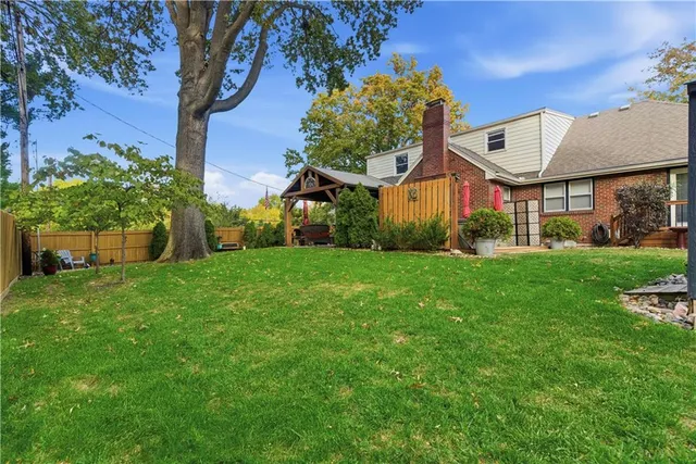 $689,950 | 6300 Dearborn Drive, Mission, KS 66202