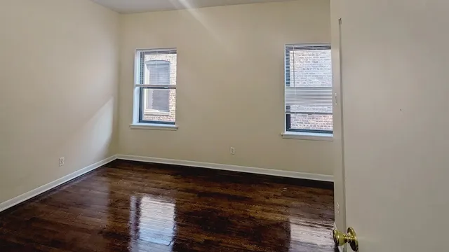 $3,000 | 5219 South Greenwood Avenue, Unit 4, Chicago, IL 60615