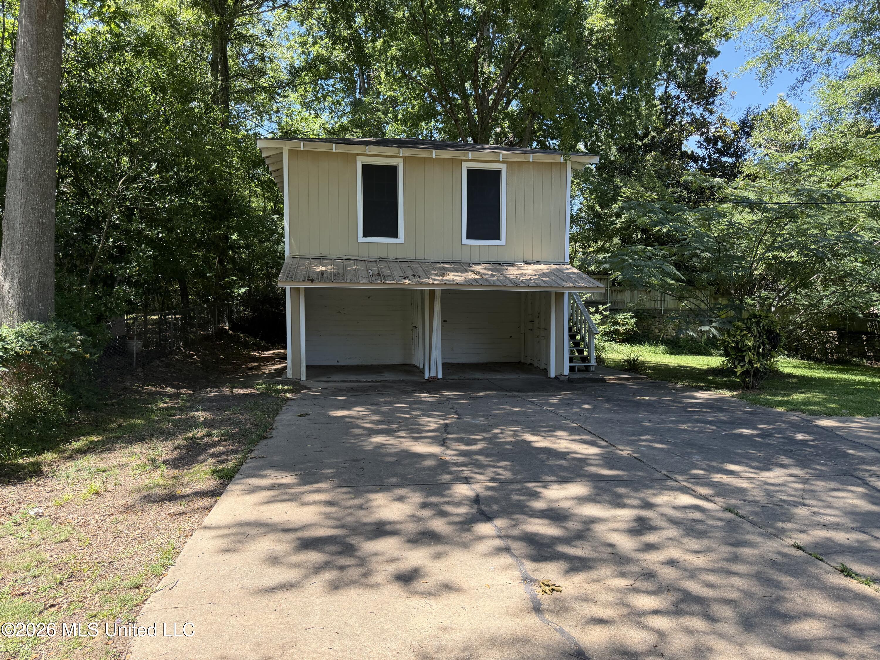 822 Meadowbrook Road Jackson, MS 39206 - Photo 2 of 7 IMG_5569