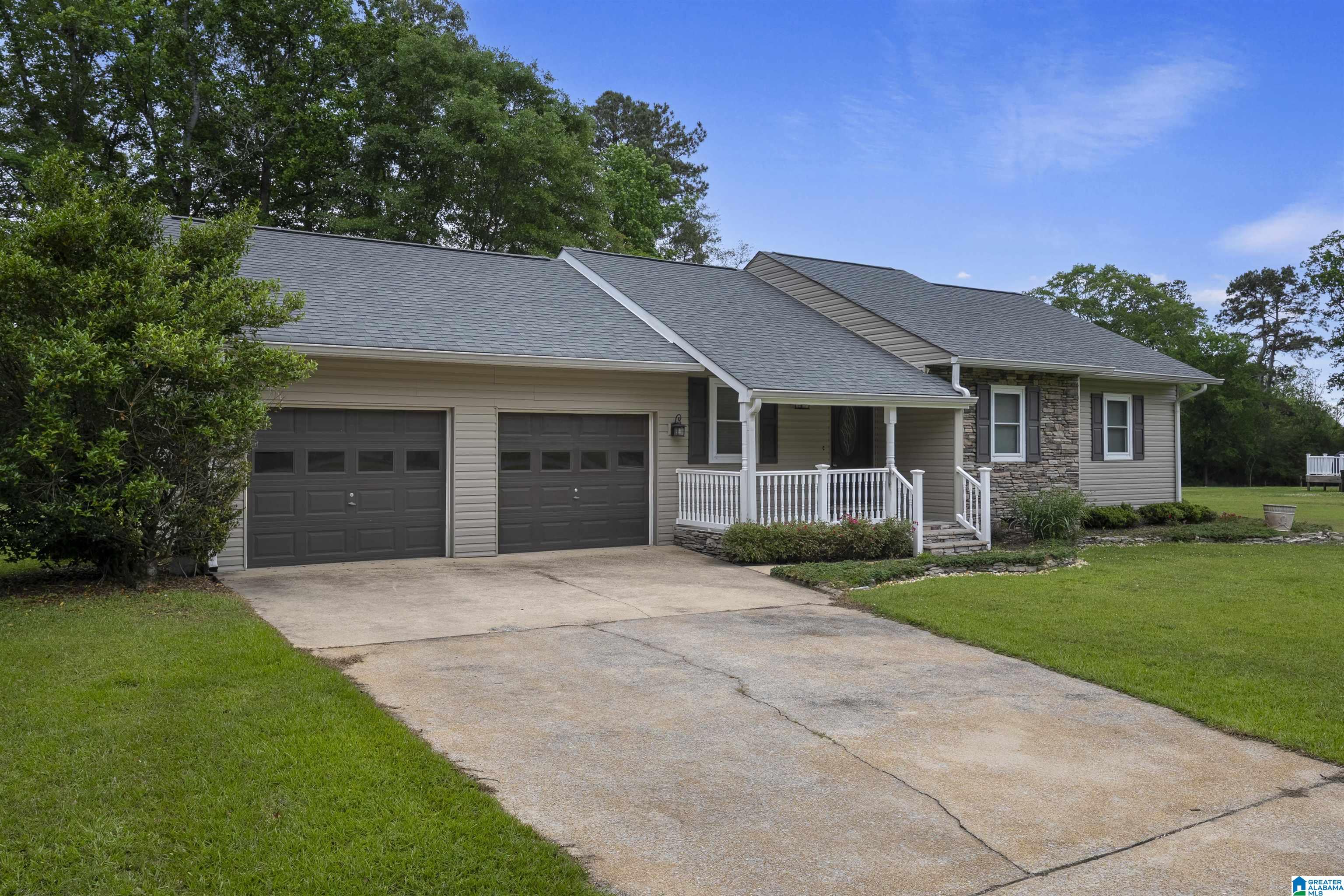 3205 Hudson Street Jasper, AL 35503 - Photo 2 of 27