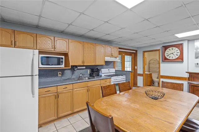 $649,900 | 3 Betsy Drive, Bristol, RI 02809