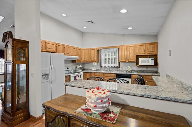 $649,900 | 3 Betsy Drive, Bristol, RI 02809