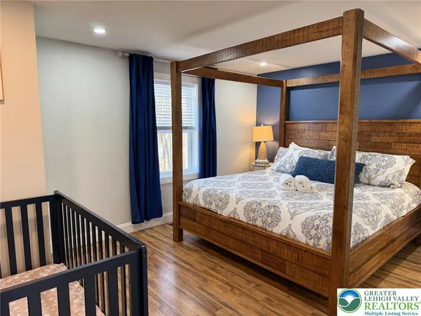 $450,000 | 1038 Cricket Lane, Long Pond, PA 18334