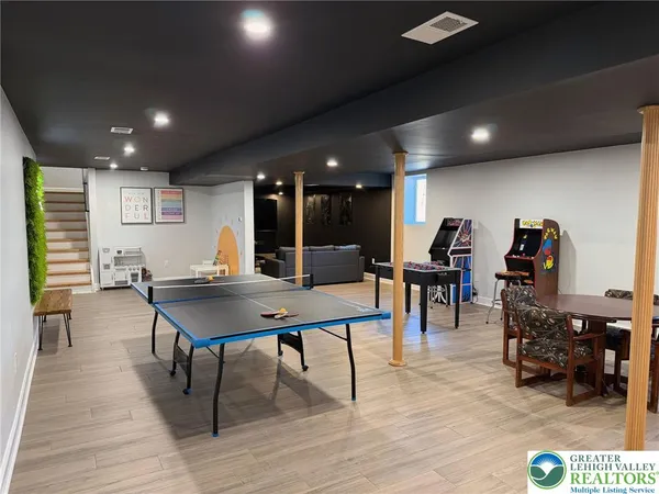 $450,000 | 1038 Cricket Lane, Long Pond, PA 18334