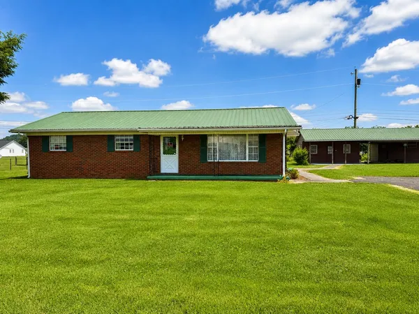 $129,900 | 811 Webster Avenue, Grayson, KY 41143