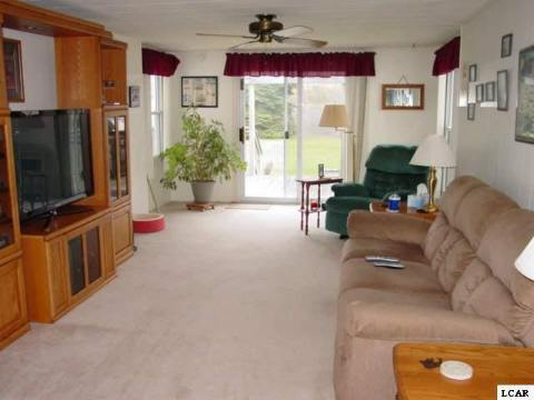 8904 Ridge Highway Britton, MI 49229 - Photo 8 of 12 20021063-7.JPG