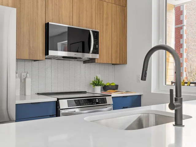 $730,000 | 27 Dixwell Street, Unit 11, Boston, MA 02119