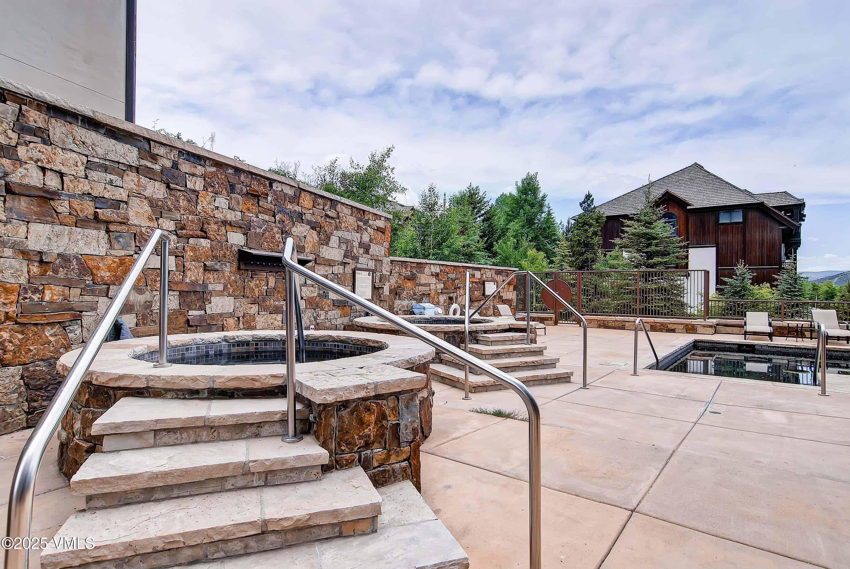 300 Prater Road, Unit A102 Beaver Creek, CO 81620 - Photo 14 of 17 a view of entryway and hall