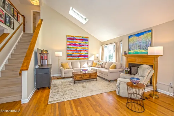 $559,000 | 17 Fieldstone Drive, Pittsfield, MA 01201