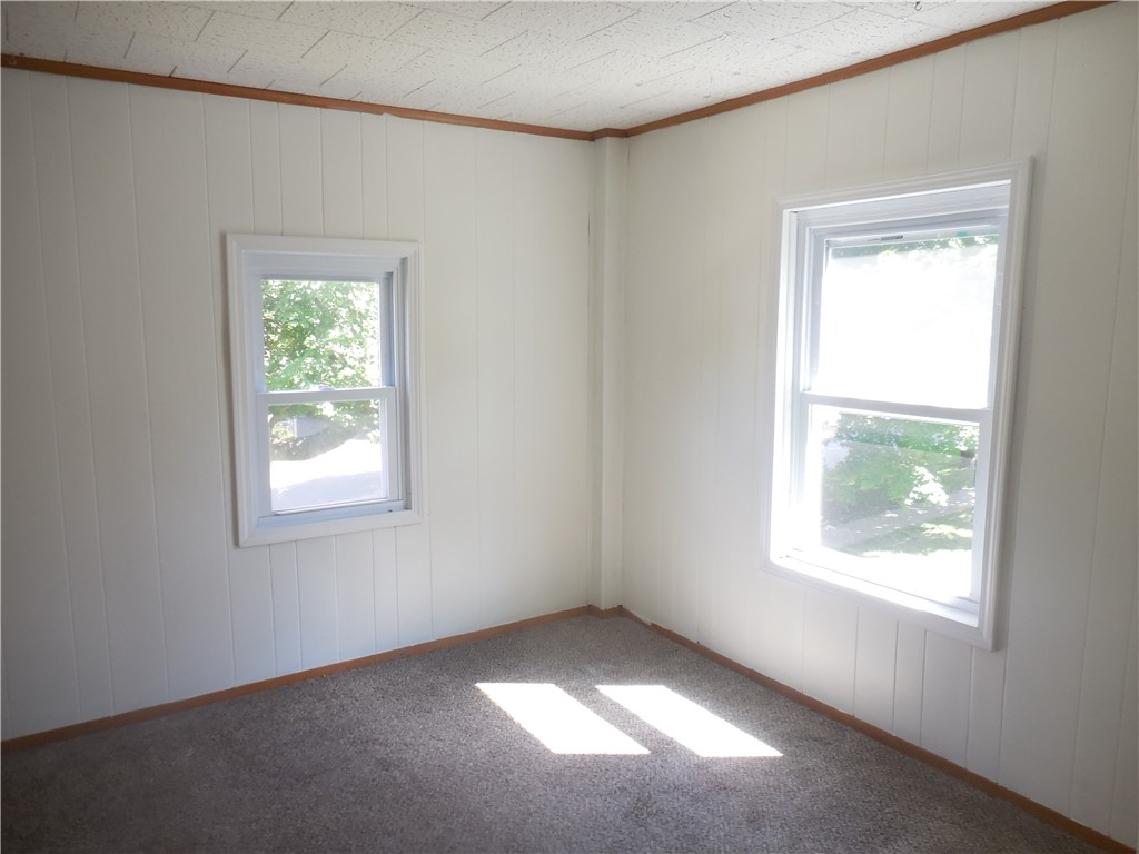 83 North Main Street Perry, NY 14530 - Photo 23 of 42