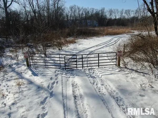 $395,200 | East 1550th Road, Chrisman, IL 61924