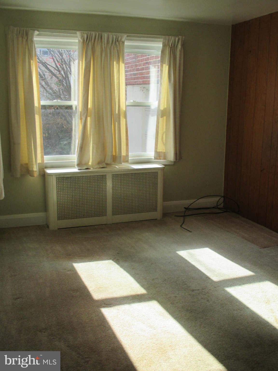 8126 Bon Air Road Baltimore, MD 21234 - Photo 9 of 28