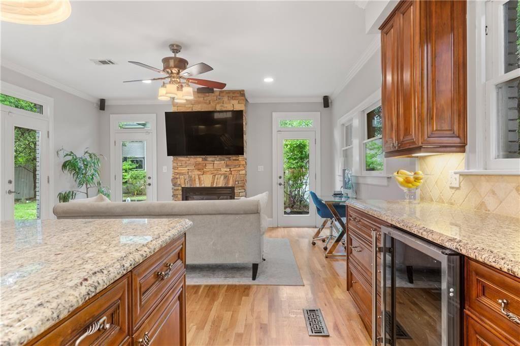 685 East Morningside Drive Northeast Atlanta, GA 30324 - Photo 13 of 37