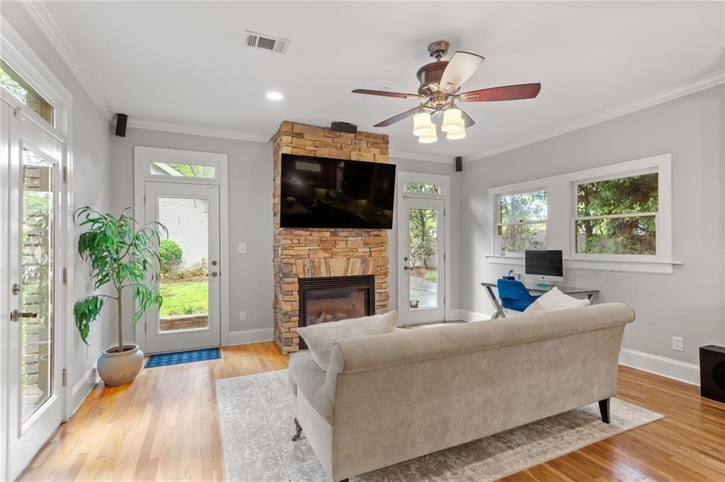 685 East Morningside Drive Northeast Atlanta, GA 30324 - Photo 14 of 37