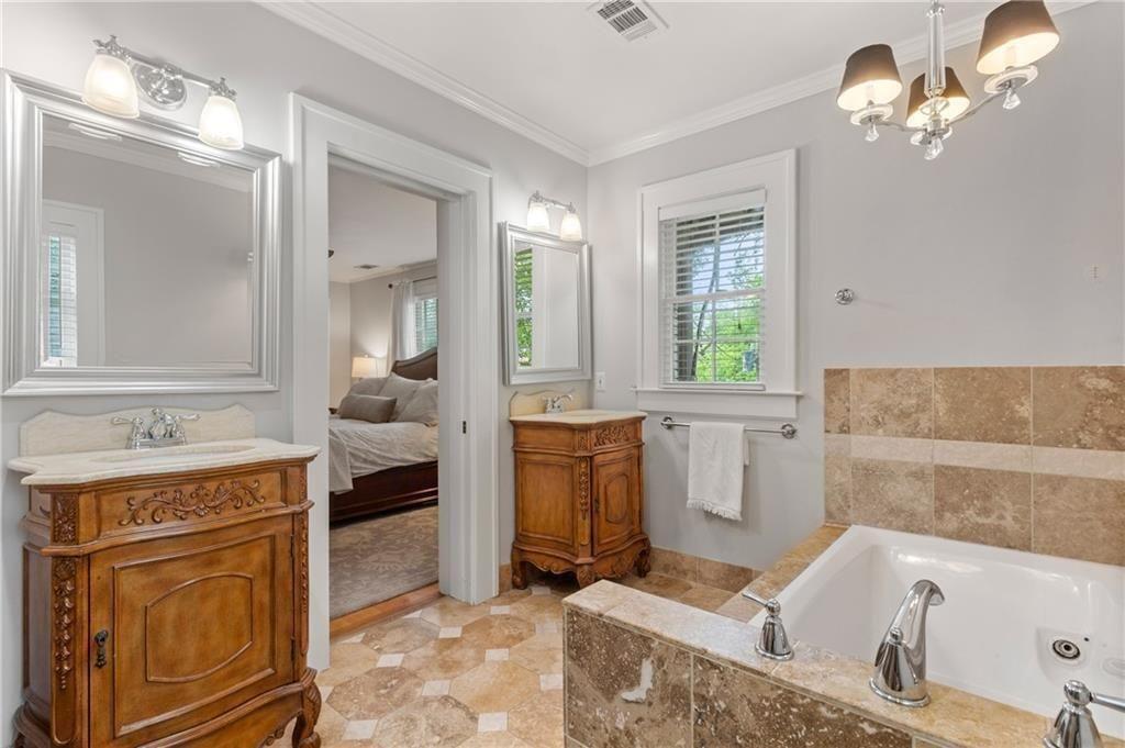 685 East Morningside Drive Northeast Atlanta, GA 30324 - Photo 22 of 37