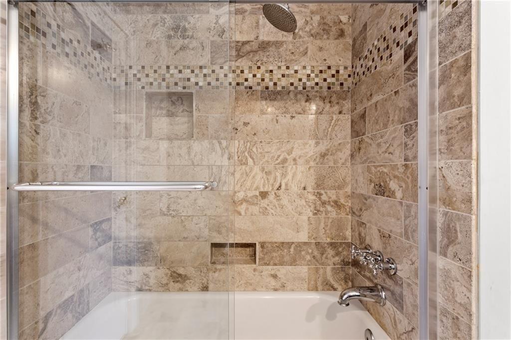 685 East Morningside Drive Northeast Atlanta, GA 30324 - Photo 26 of 37