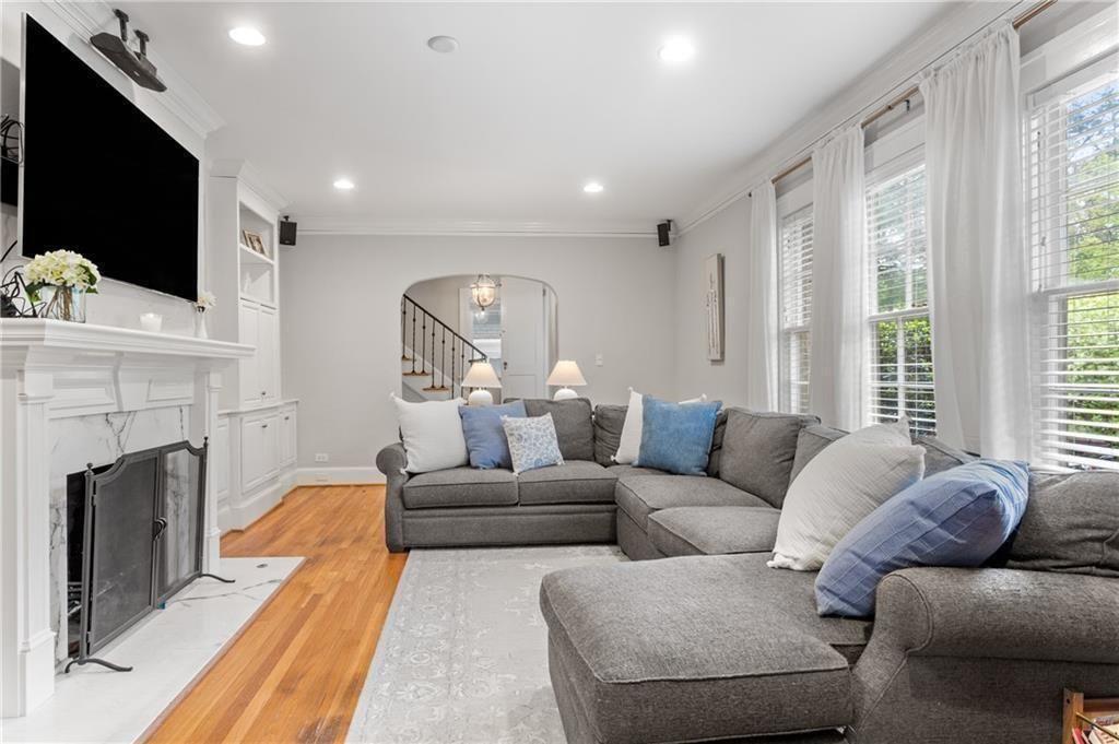 685 East Morningside Drive Northeast Atlanta, GA 30324 - Photo 6 of 37