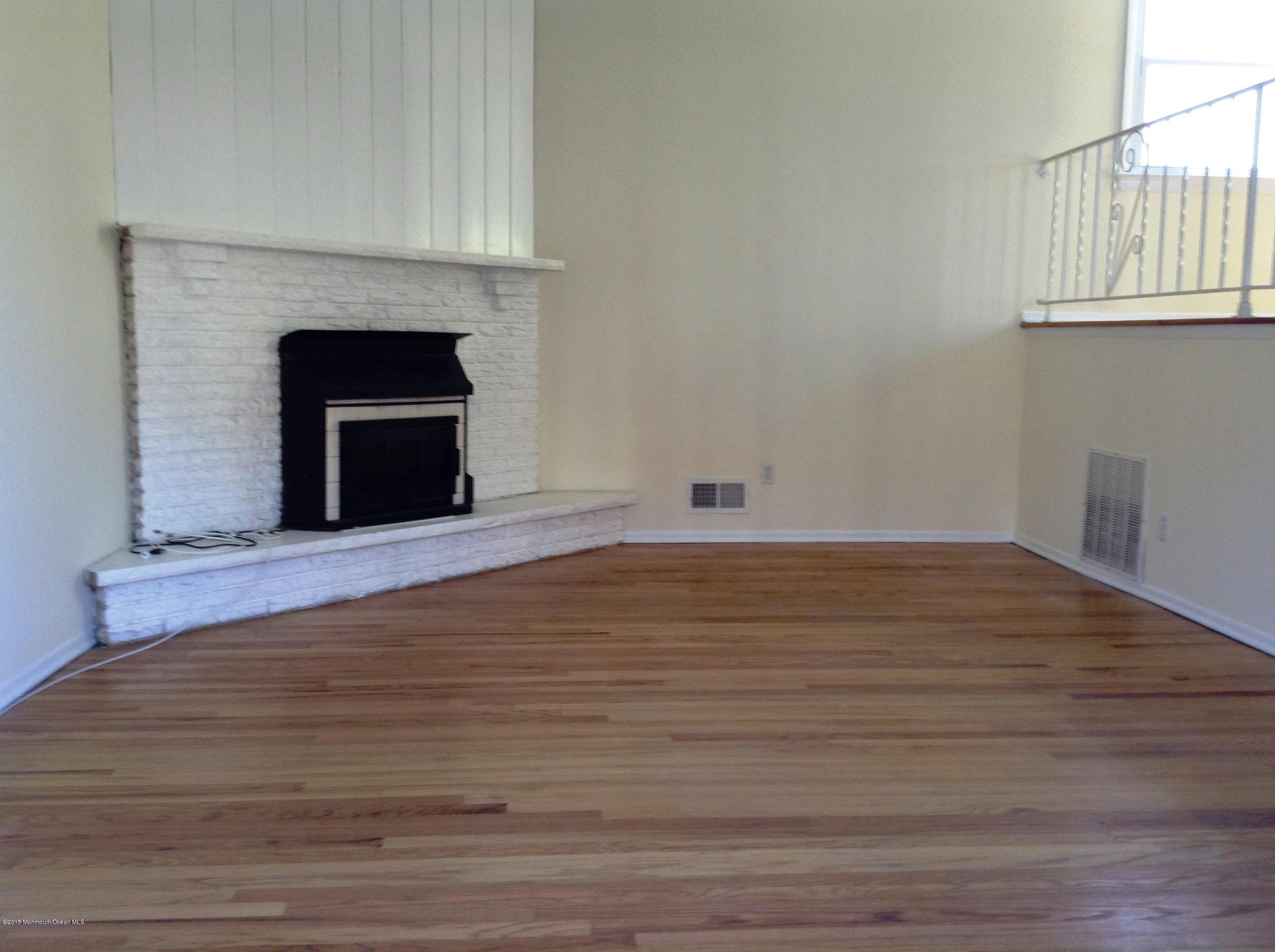 50 Village Road, Unit 50 Sea Bright, NJ 07760 - Photo 12 of 24 Living Room