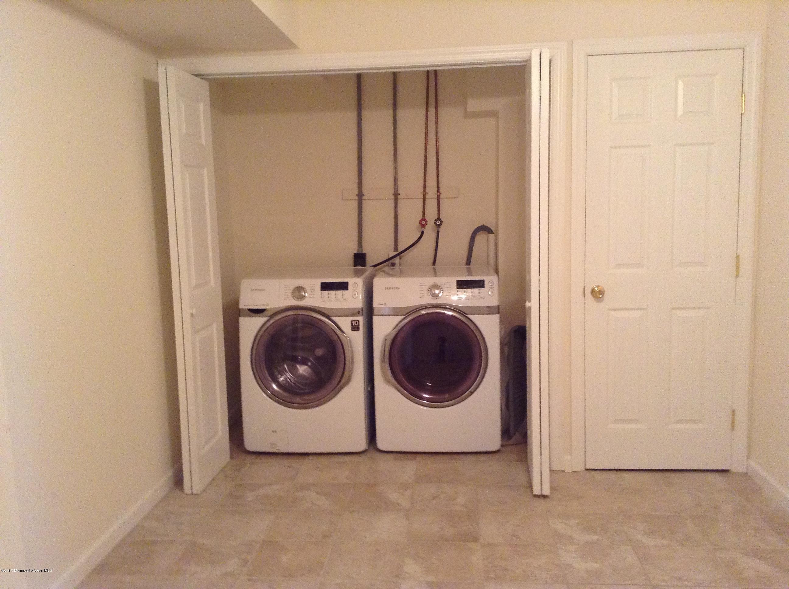 50 Village Road, Unit 50 Sea Bright, NJ 07760 - Photo 23 of 24 Laundry