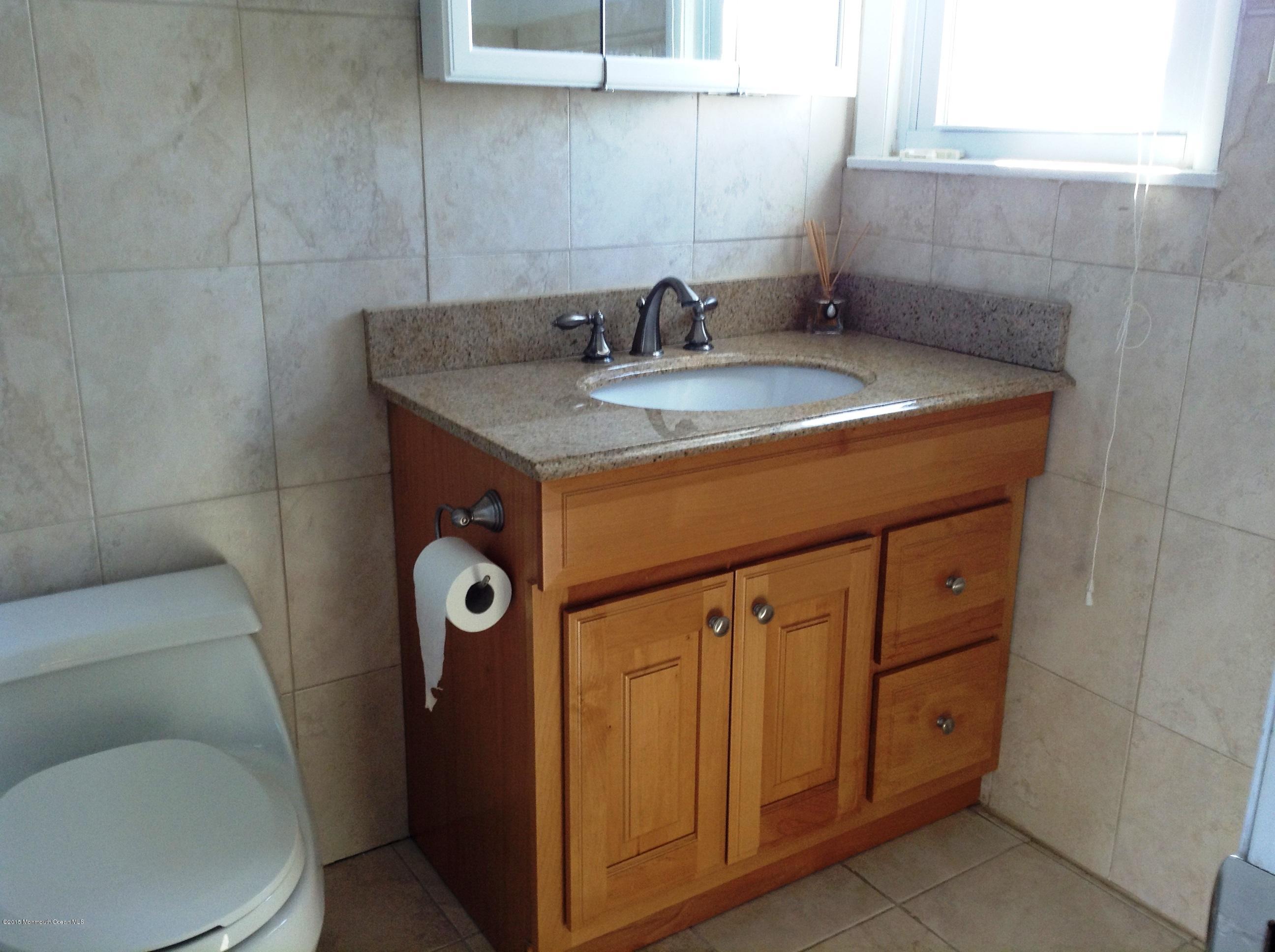 50 Village Road, Unit 50 Sea Bright, NJ 07760 - Photo 7 of 24 Newer Bath