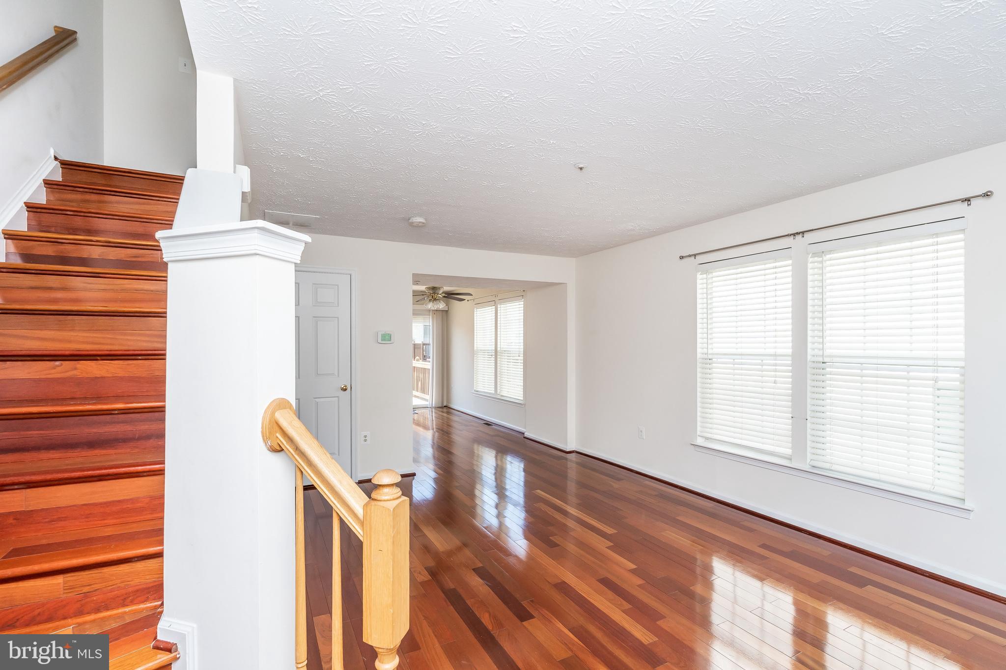 8212 Spadderdock Way Laurel, MD 20724 - Photo 4 of 41