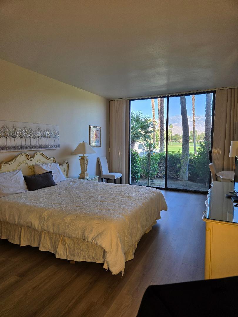 910 Island Drive, Unit 112 Rancho Mirage, CA 92270 - Photo 10 of 16 thumbnail