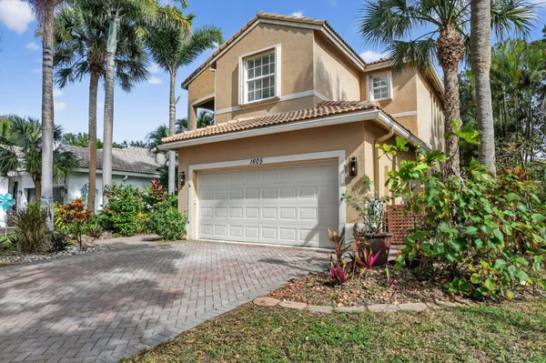 $725,000 | 1605 East Classical Boulevard, Delray Beach, FL 33445
