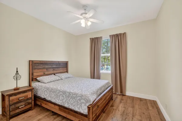 $725,000 | 1605 East Classical Boulevard, Delray Beach, FL 33445
