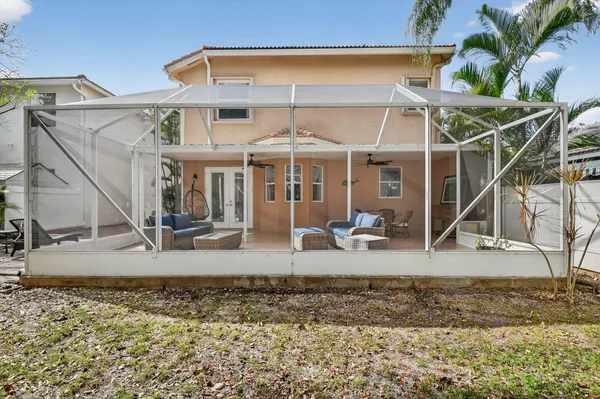 $725,000 | 1605 East Classical Boulevard, Delray Beach, FL 33445