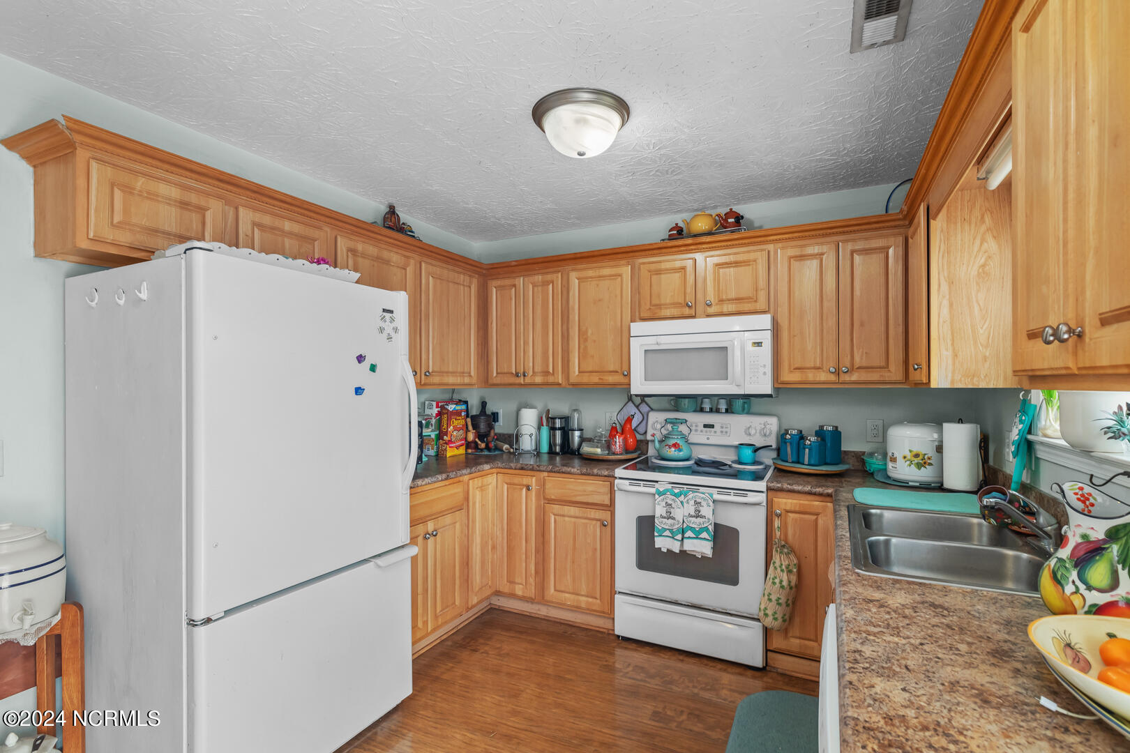 305 Rose Bud Lane Holly Ridge, NC 28445 - Photo 13 of 32 13