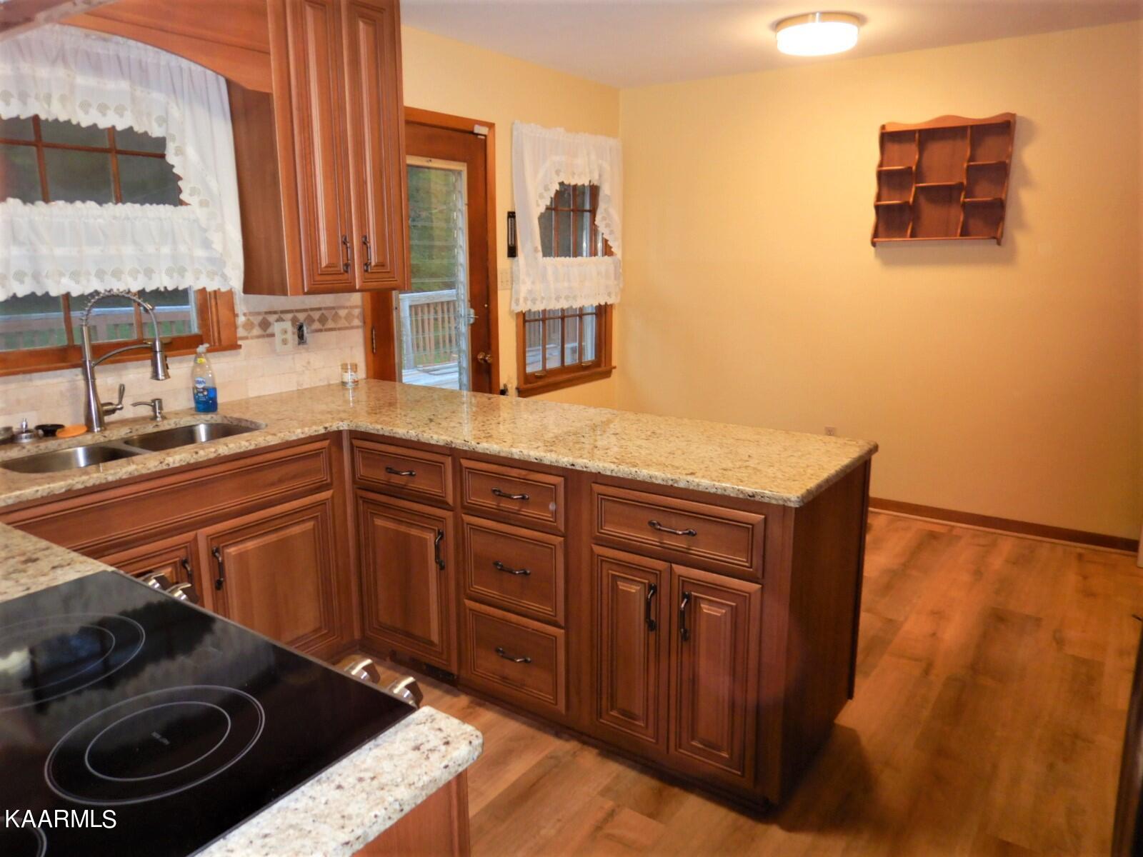 115 Monticello Road Oak Ridge, TN 37830 - Photo 12 of 25 Breakfast Room