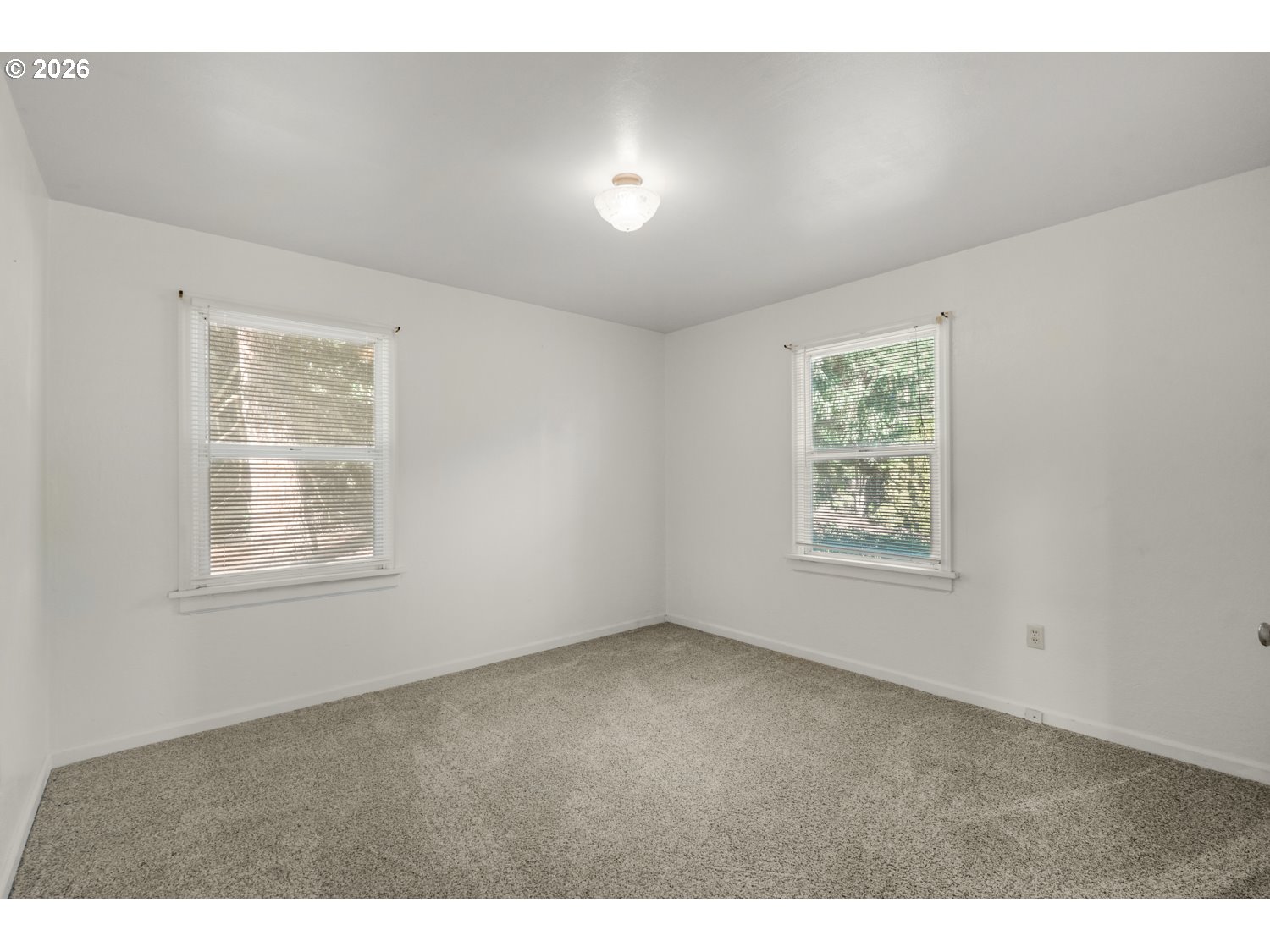 4360 Eagle Crest Road Northwest Salem, OR 97304 - Photo 15 of 27