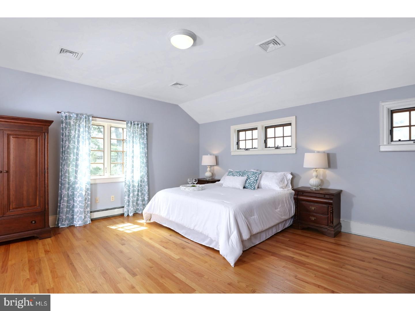 258-260 Wertsville Road Ringoes, NJ 08551 - Photo 16 of 32 Master Bedroom