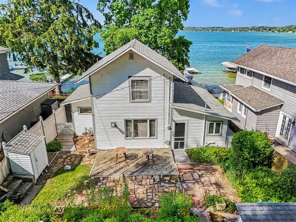 $625,000 | 20690 Watson Road, White Pigeon, MI 49099