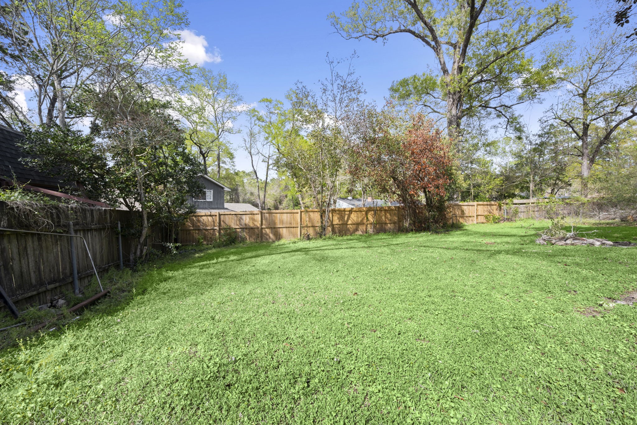 3414 Rustling Pines Street Spring, TX 77380 - Photo 26 of 26 a view of a garden with a tree