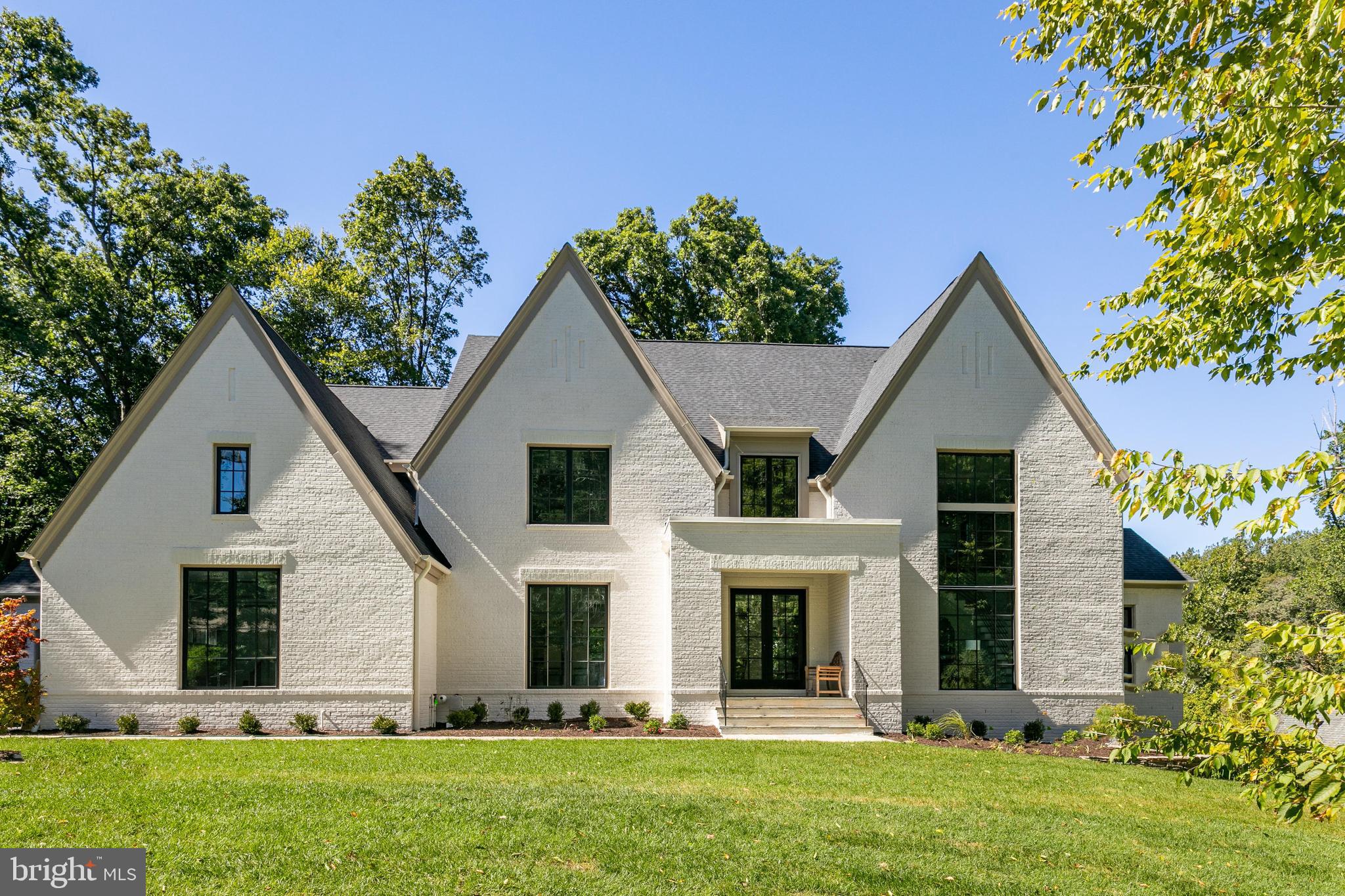 848 Saigon Road McLean, VA 22102 - Photo 1 of 110