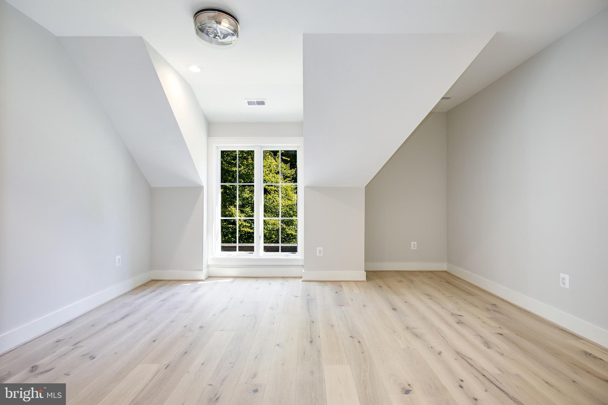 848 Saigon Road McLean, VA 22102 - Photo 74 of 110