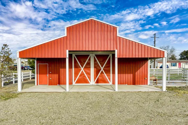 $319,900 | 1639 Shire Lane, Emmett, ID 83617