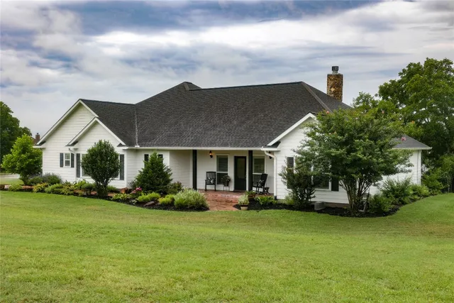 $879,000 | 9165 Meadow Creek Lane, Chappell Hill, TX 77426