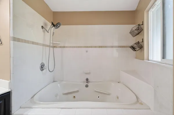 $389,000 | 4160 Travona Court, Redding, CA 96001