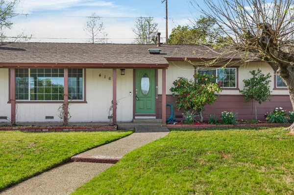 $389,000 | 4160 Travona Court, Redding, CA 96001