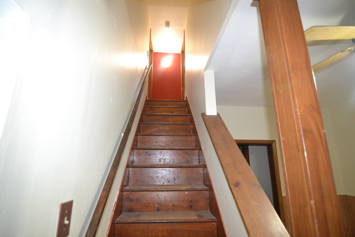 108 Hooper Road Endwell, NY 13760 - Photo 9 of 27 Gallery Image 9