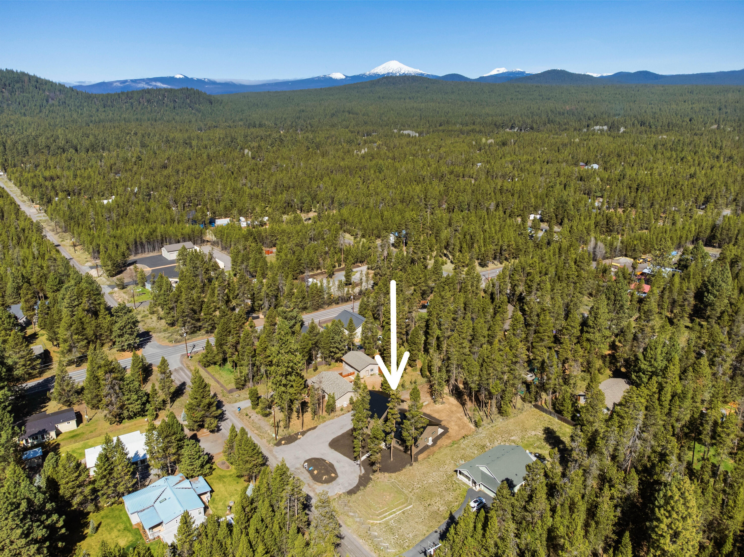 17216 Jacinto Road Bend, OR 97707 - Photo 8 of 41