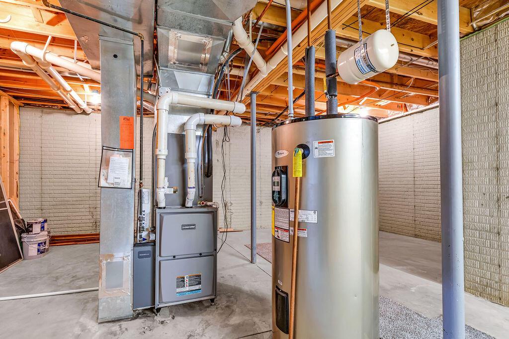330 Longshore Road Sunbury, OH 43074 - Photo 67 of 73 Lower Level Mechanicals and storage