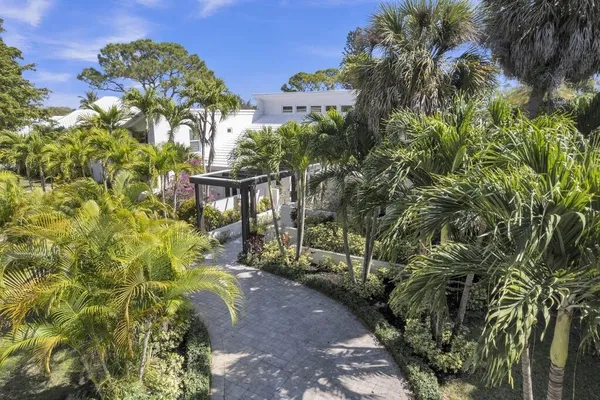 $4,999,995 | 355 Oakview Drive, Delray Beach, FL 33445