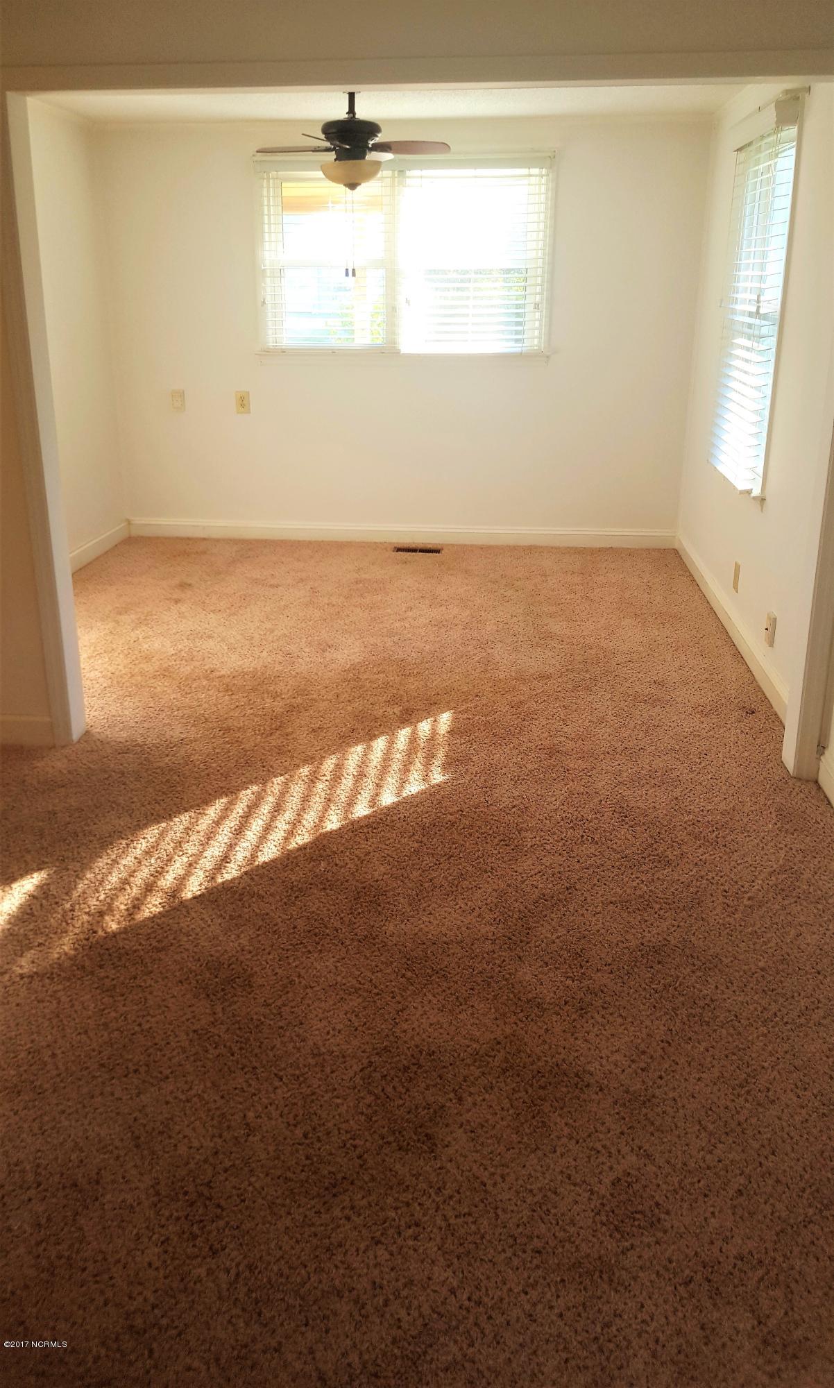 578 Tar Landing Road Holly Ridge, NC 28445 - Photo 6 of 11 20171025_092500 (2)