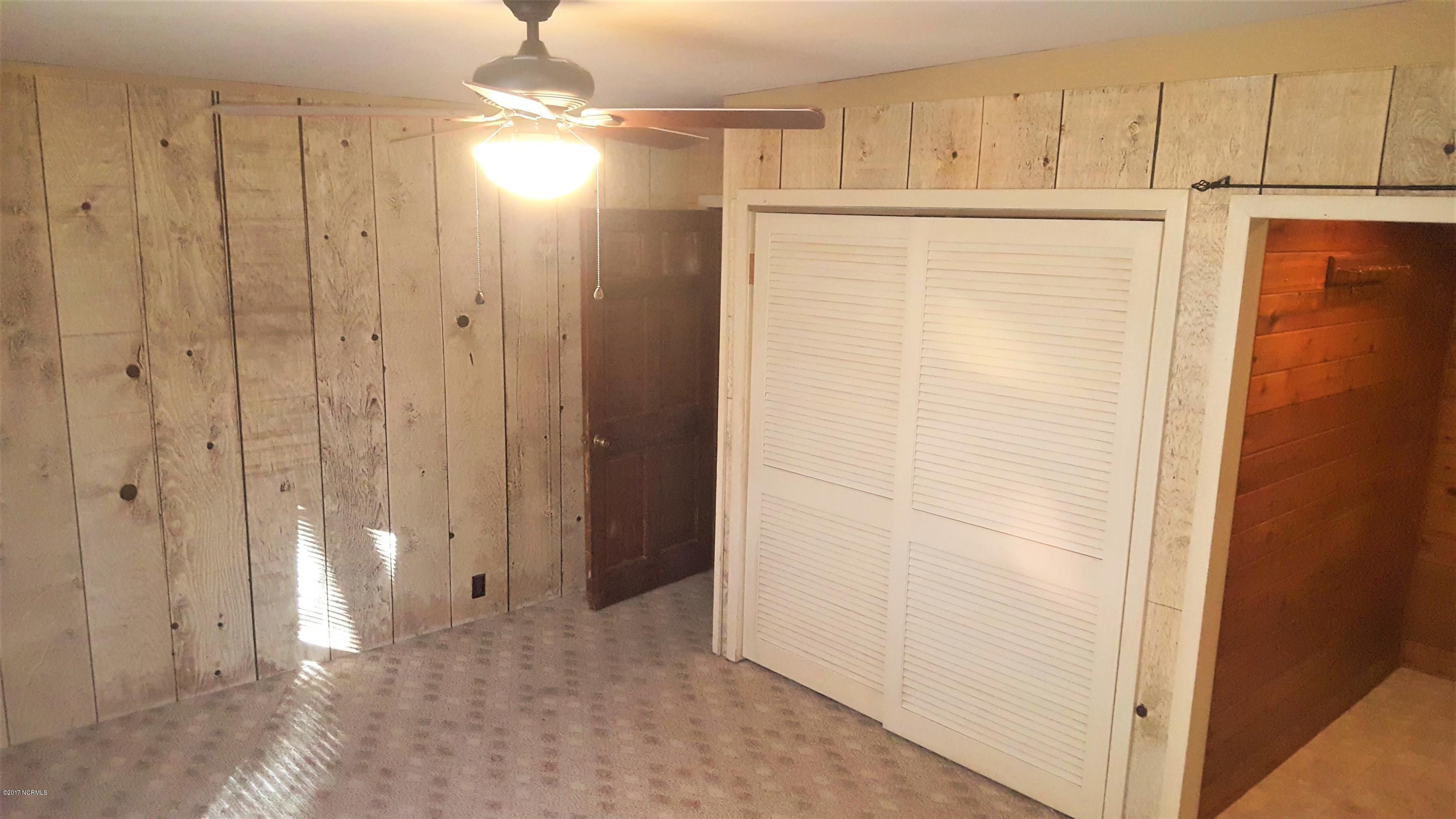578 Tar Landing Road Holly Ridge, NC 28445 - Photo 7 of 11 Master bedroom